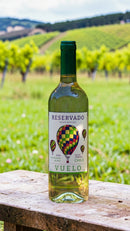 Vuelo Reservado • Sauvignon Blanc 2023 • Valle Central, Chile